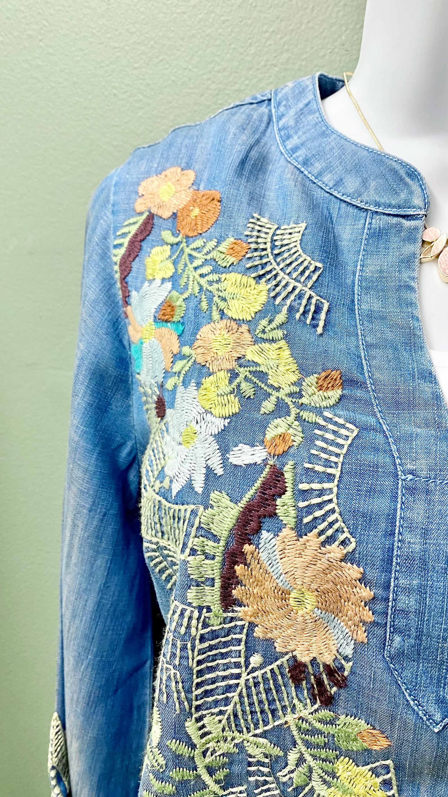 APNY Embroidered Tunic Top
