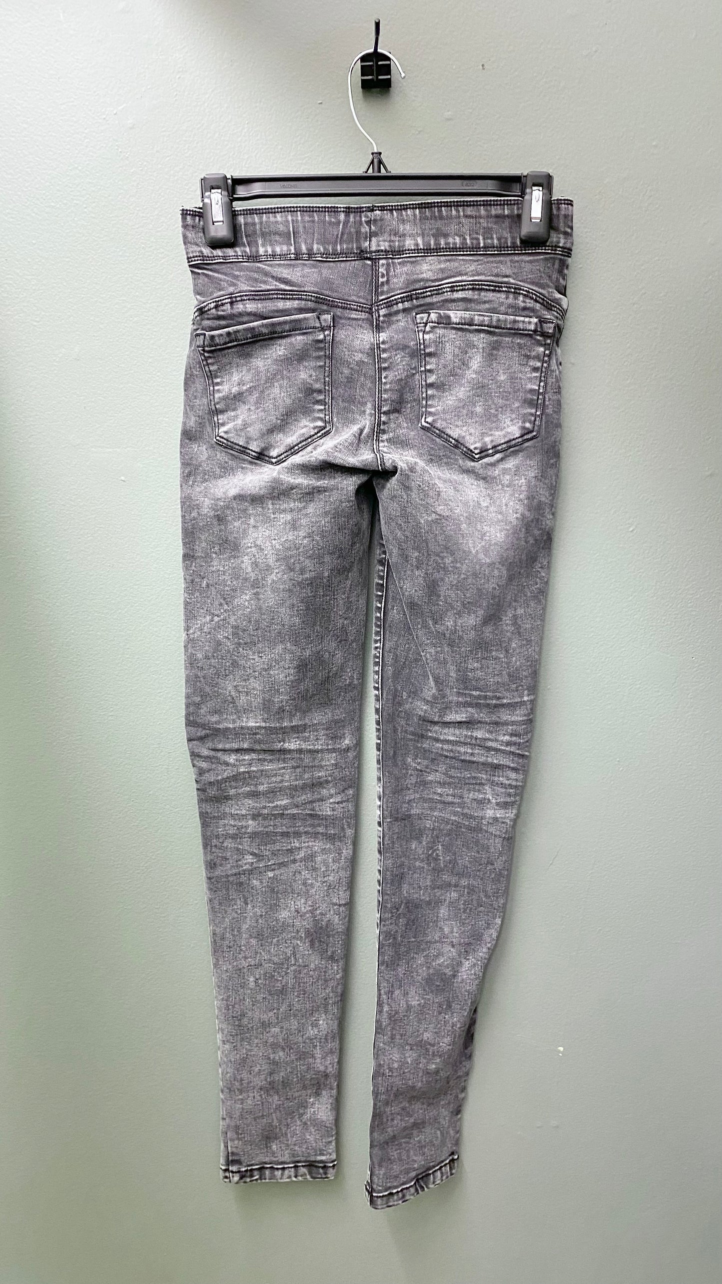 Coco and Carmen Skinny Jeans