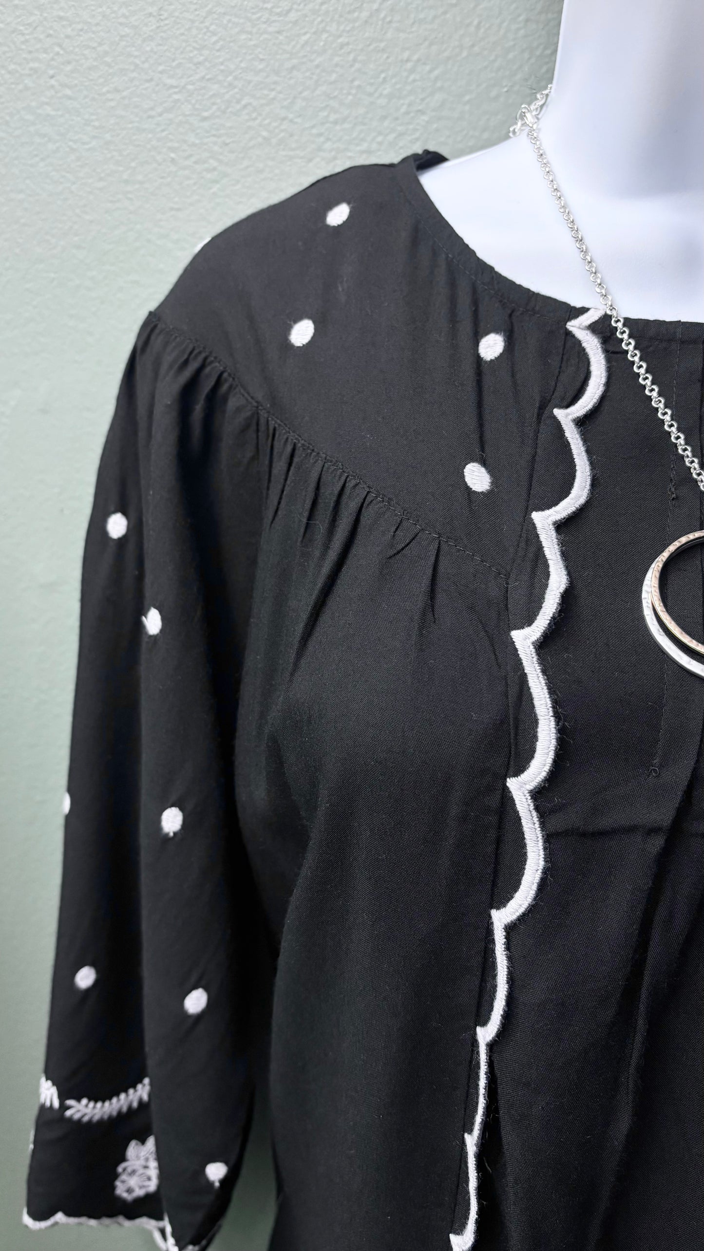 Tru Luxe Black Dotted Embroidered Top