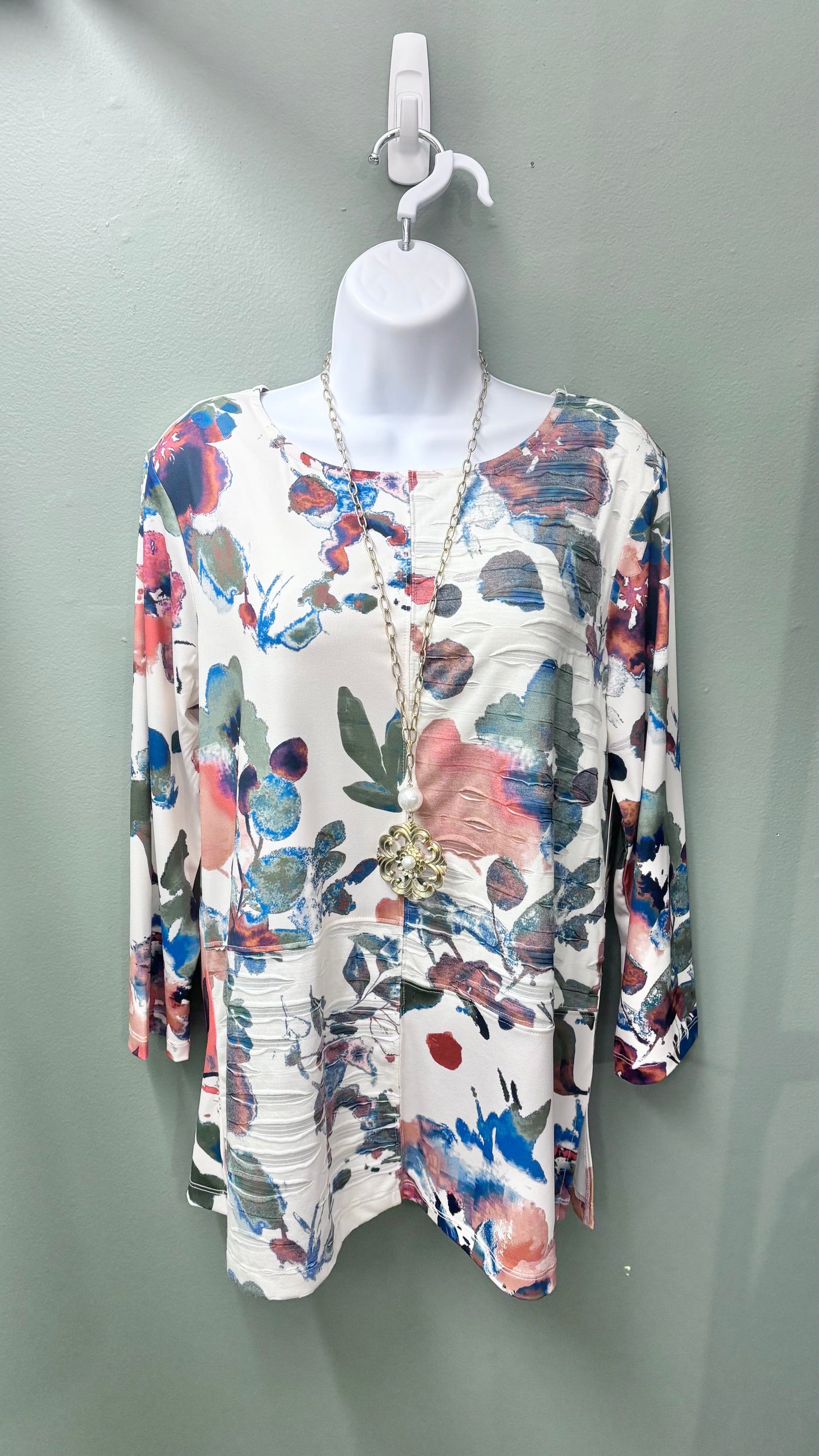 Multiples Multi Panel Top