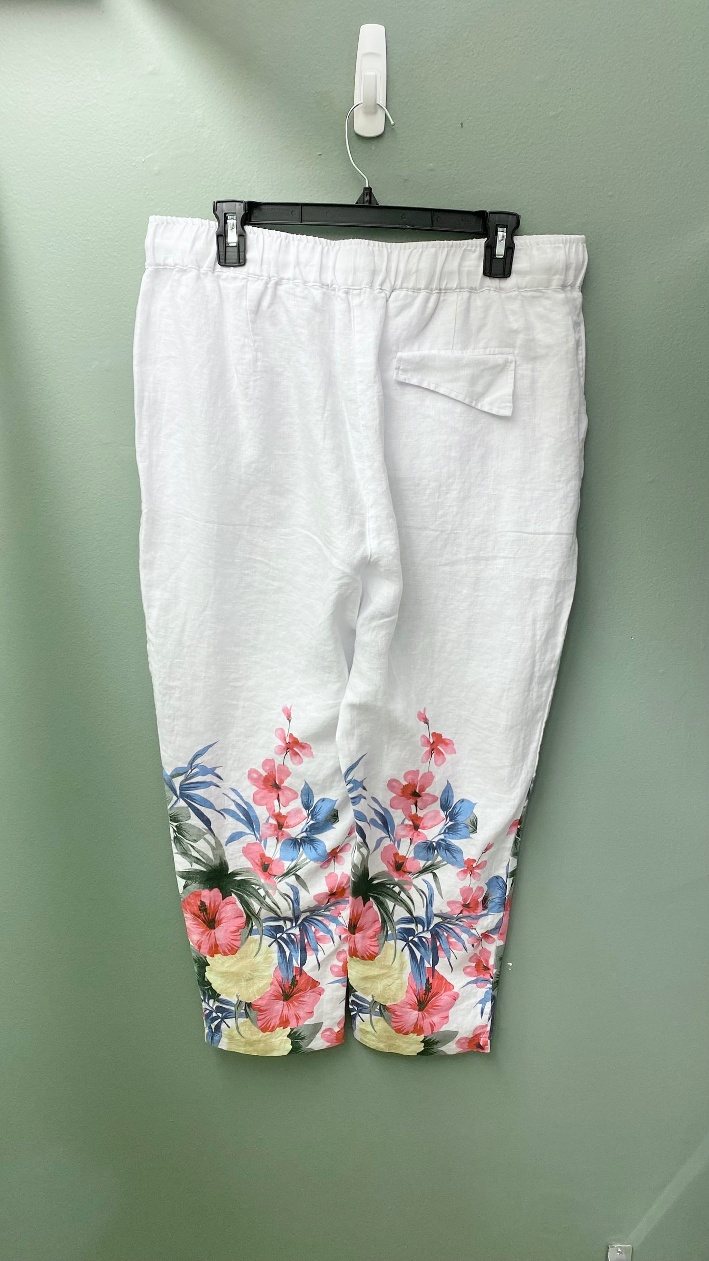 Charlie B Floral Printed Pant