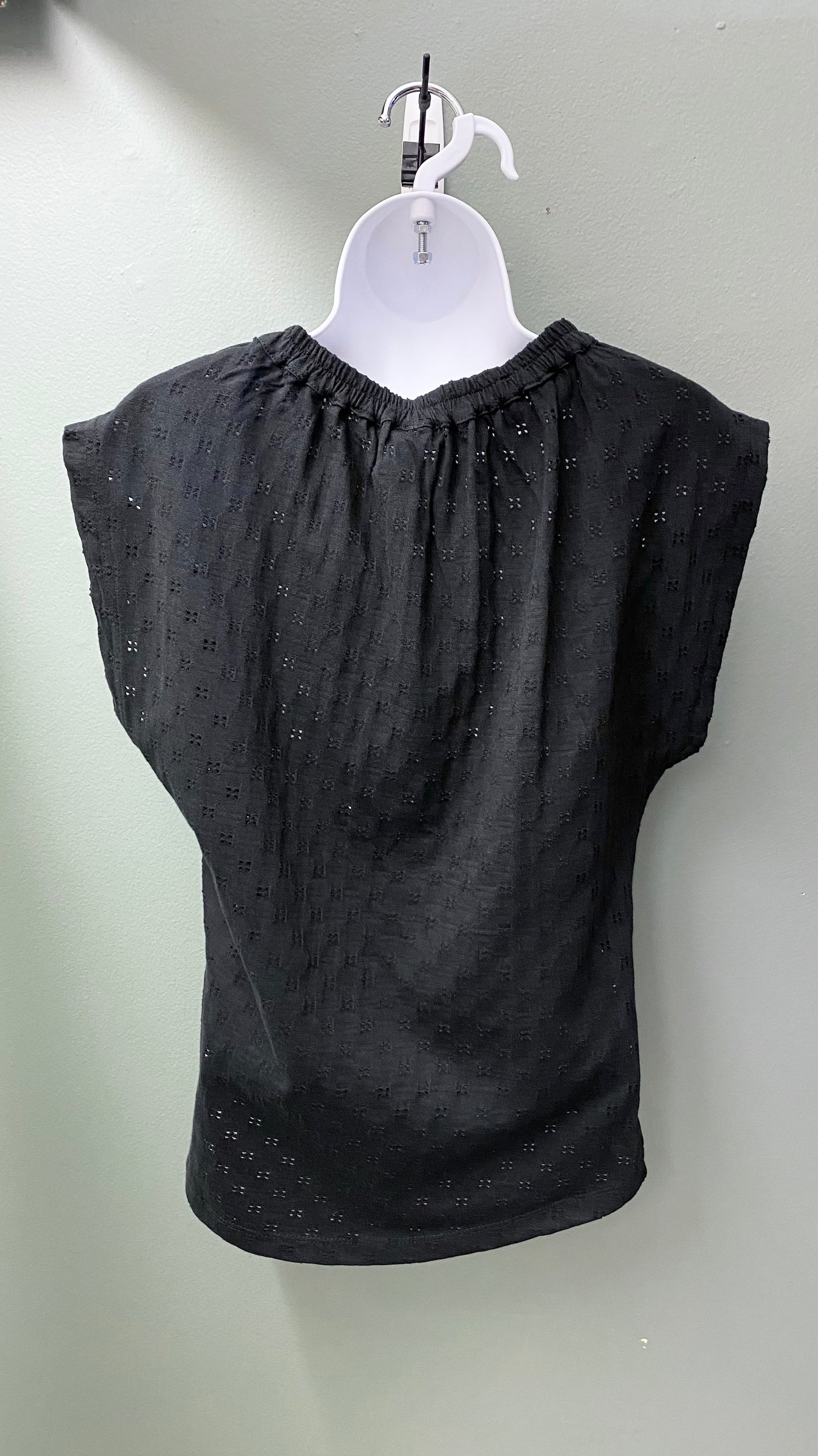 Dylan Gia Black Blouse