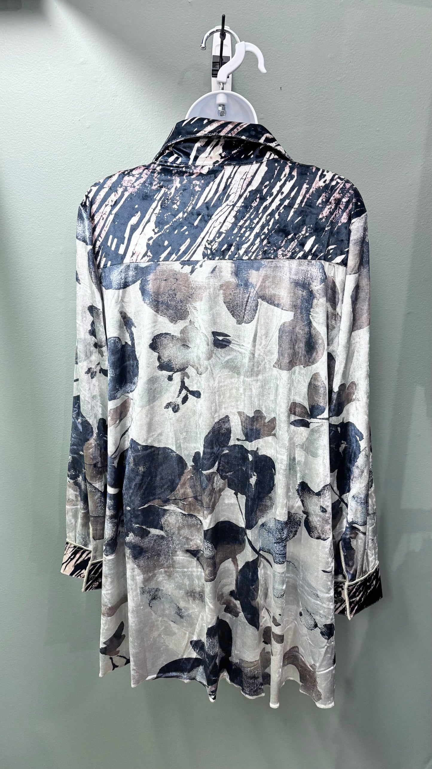 * Kamana Velvet Marble Print Top