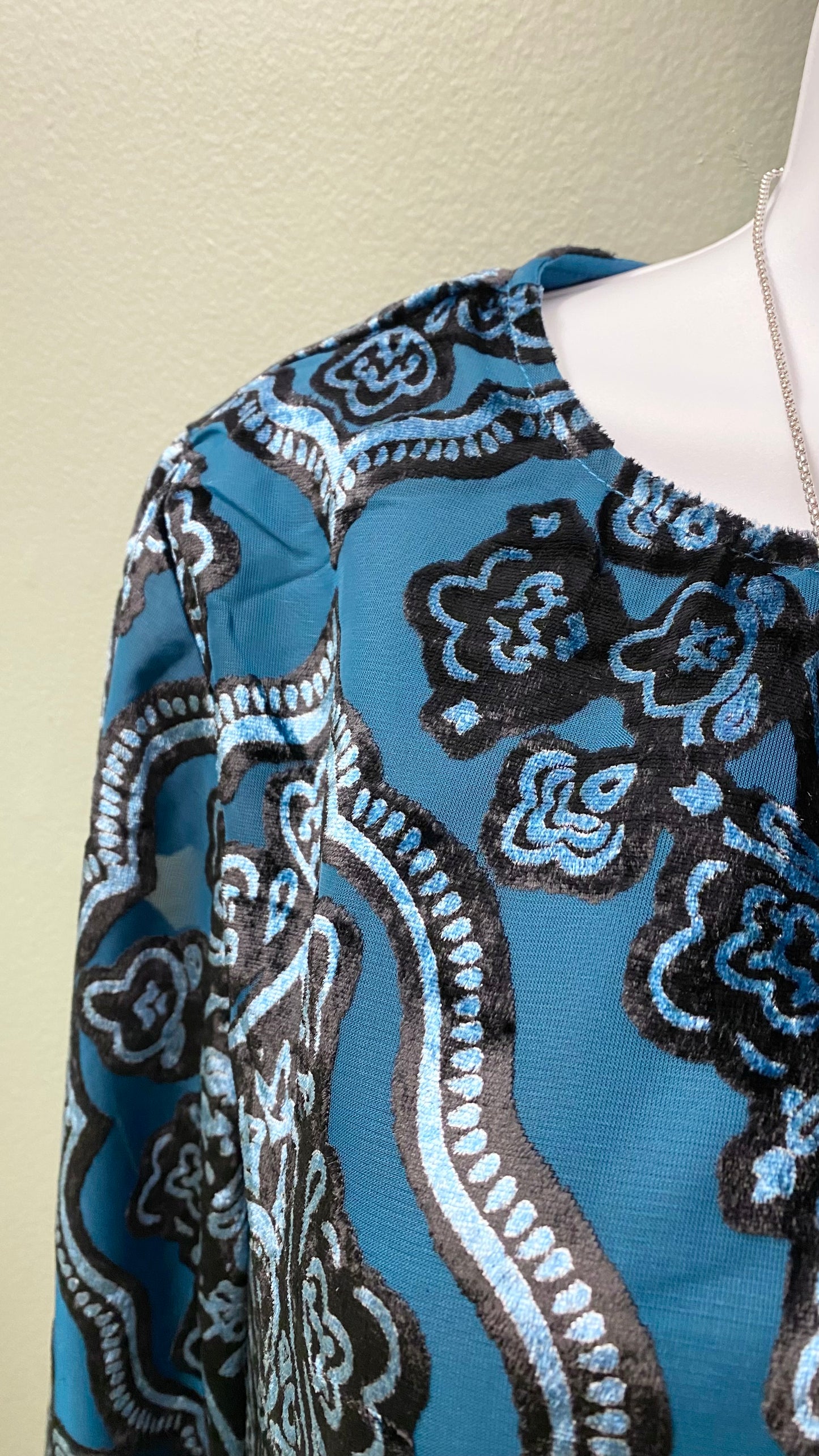 Tru Luxe Teal Velvet Burnout Top