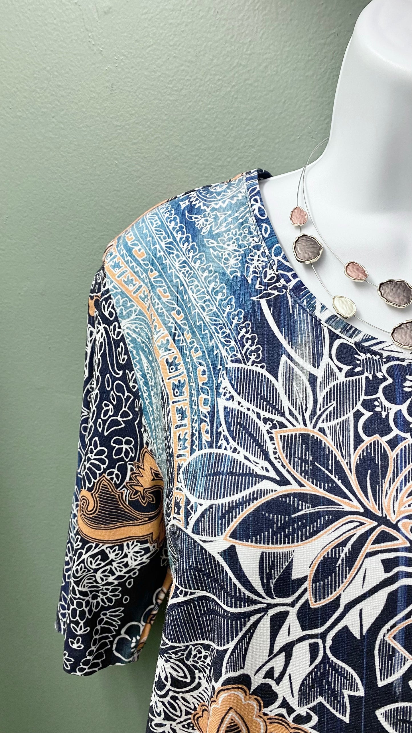 Sunday Paisley Patterned Top