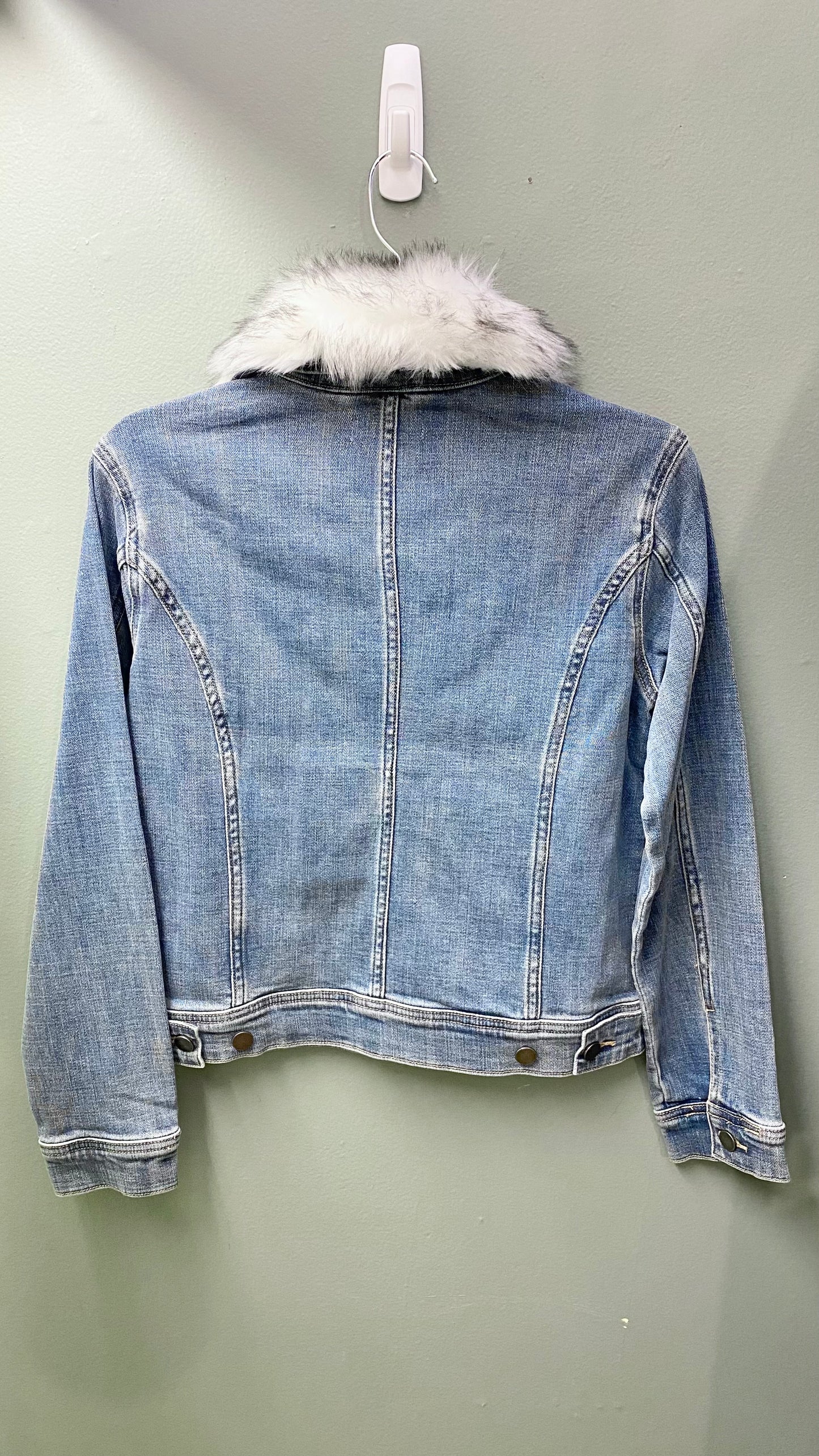 Tru Luxe Fur Collar Denim Jacket