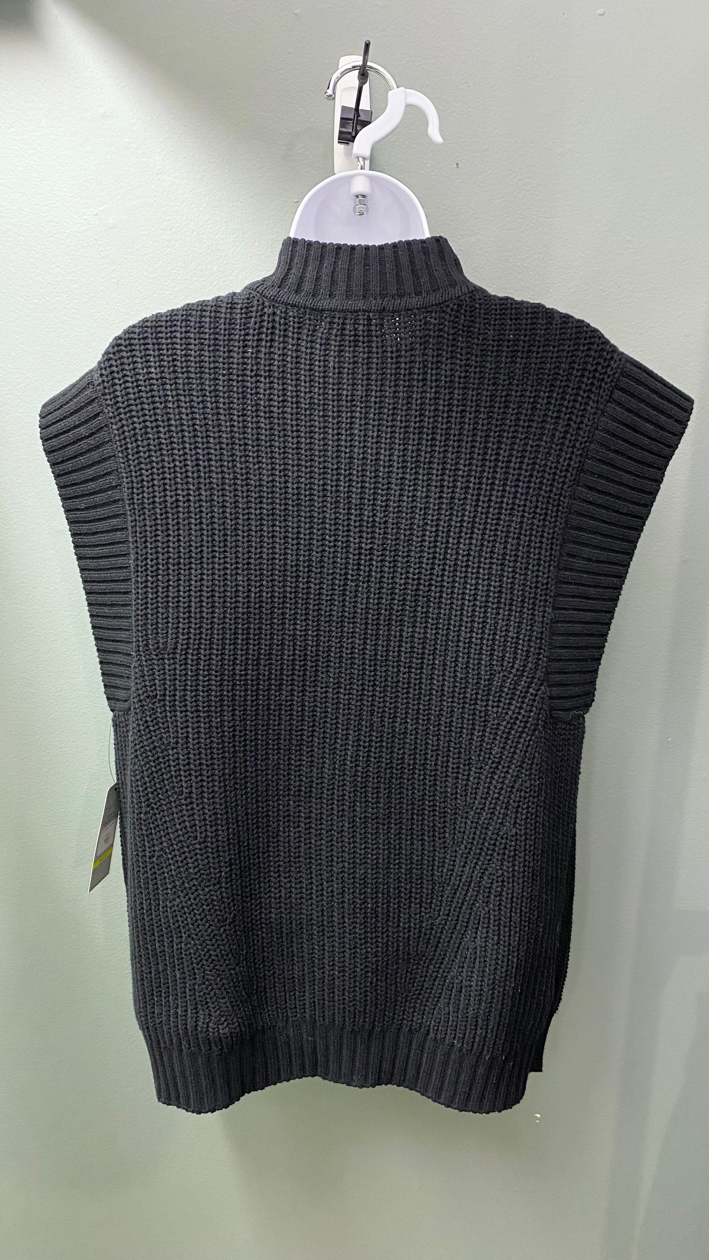 Clearance - Multiples vest