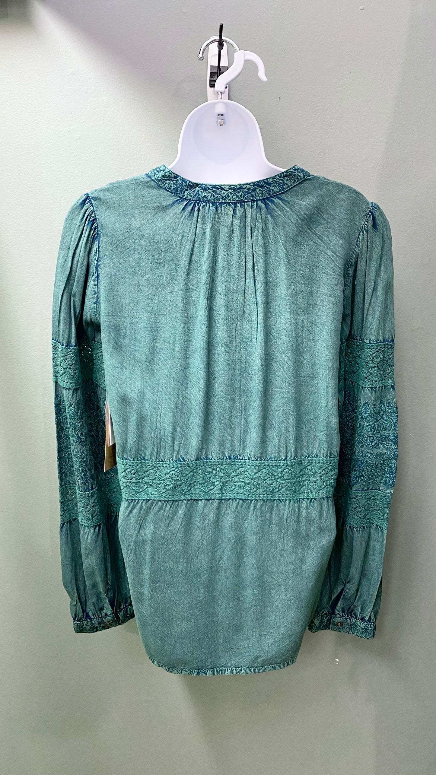 Tru Luxe Green Embroidered Top