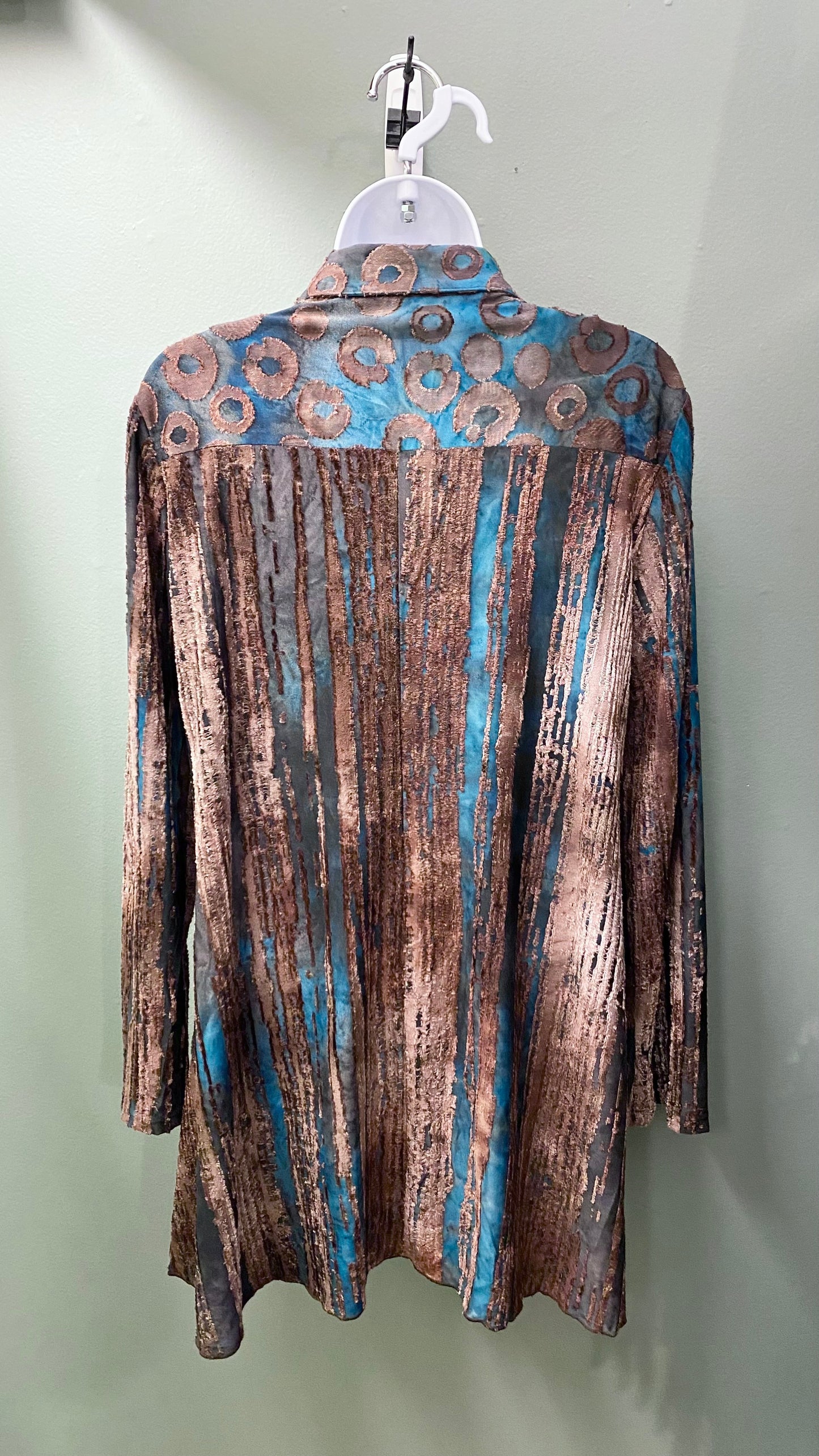 Kamana Textured Buttoned Top