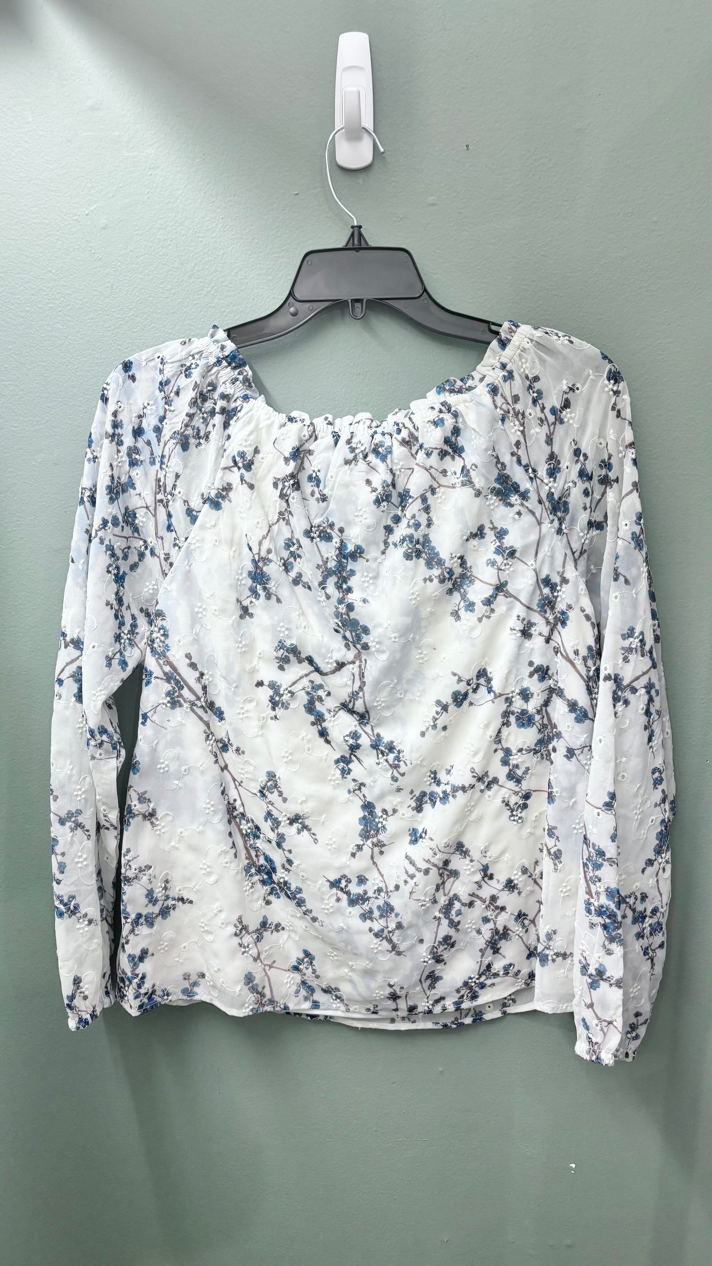 * Charlie B Eyelet Raglan Blouse