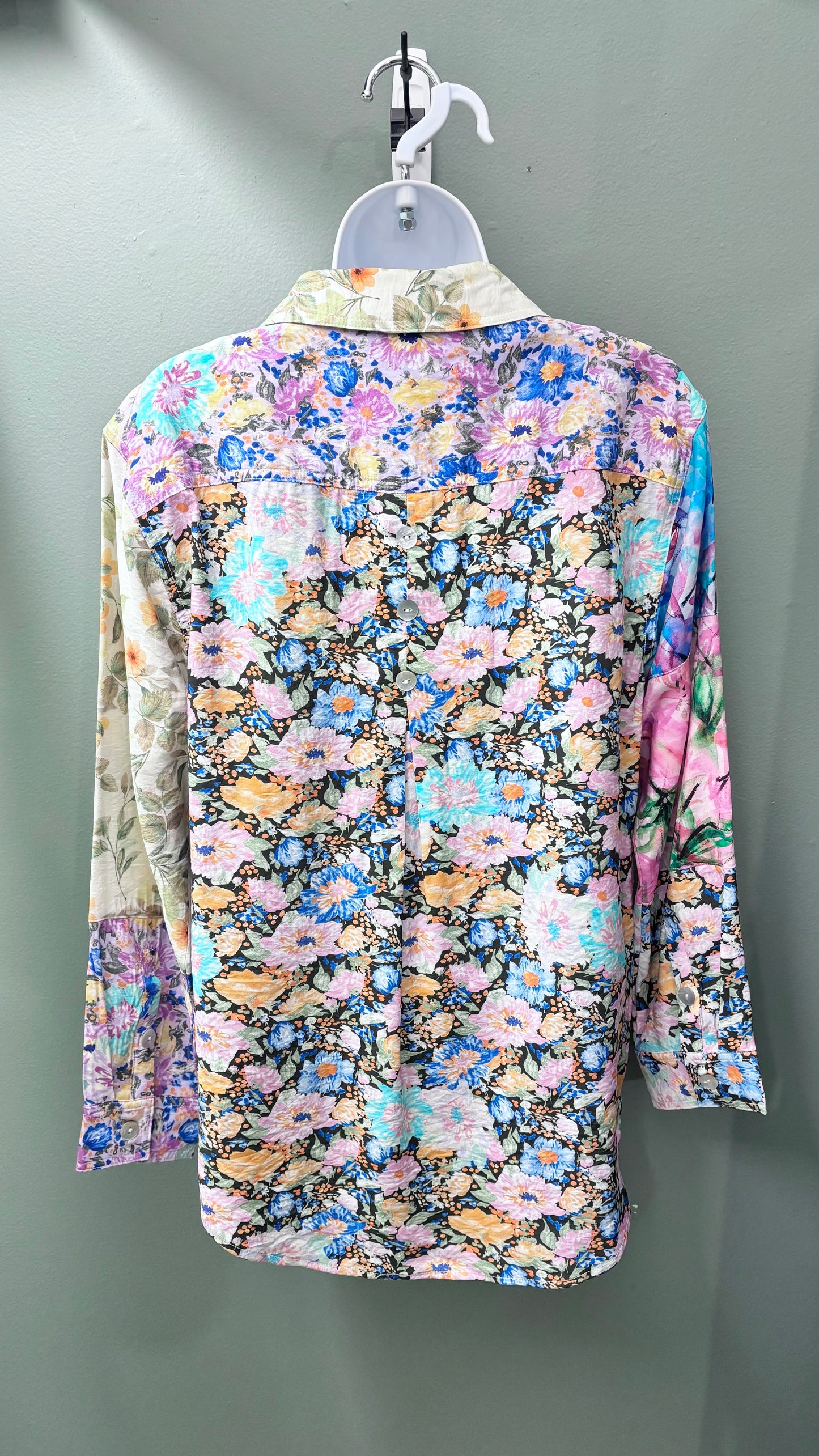 Tru Luxe Patch Print Button Up Top