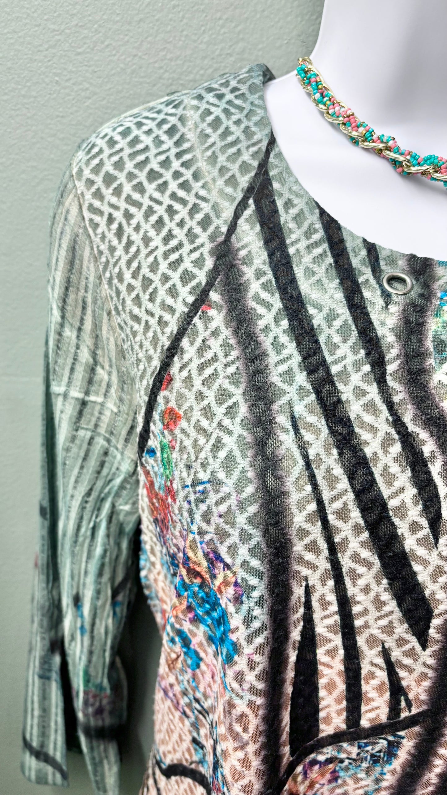 Kamana Patterned Burnout Top