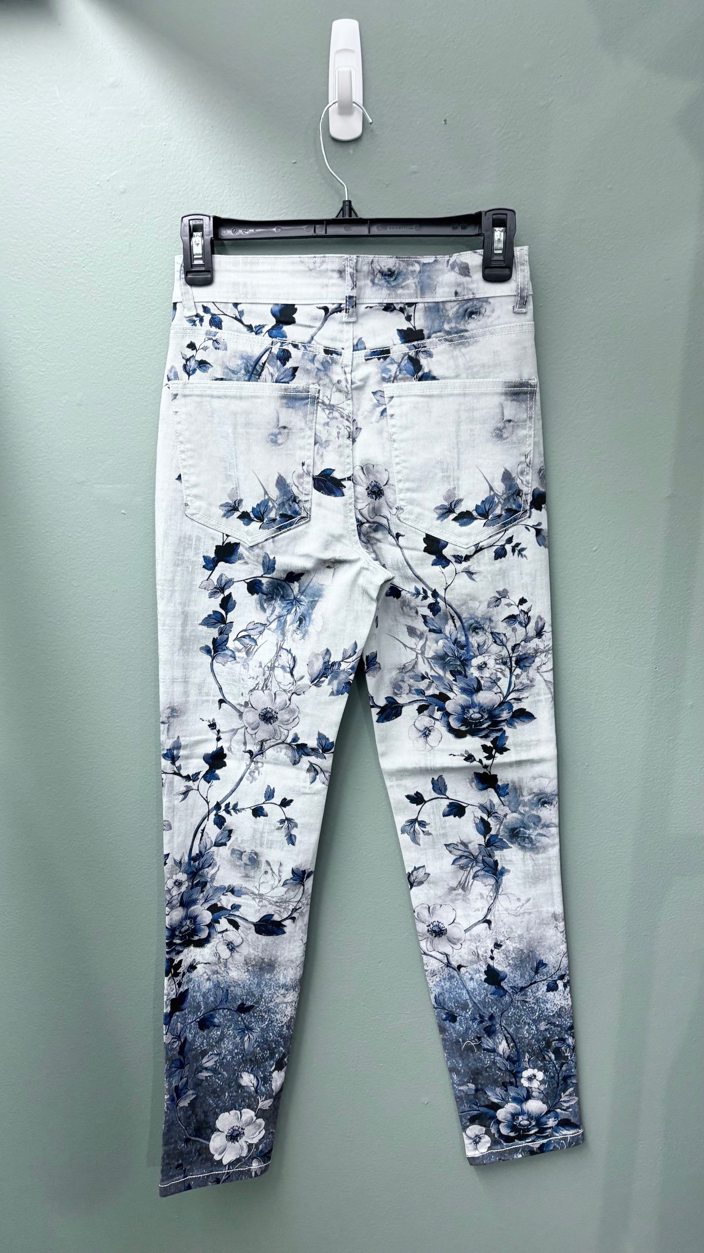 APNY Floral Print Skinny Jean