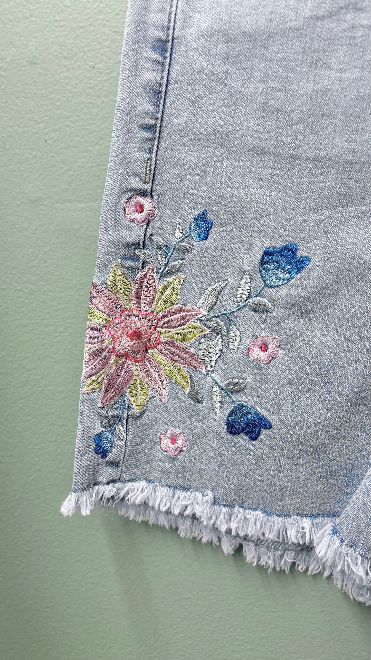 Charlie B Shorts with Embroidery (pants)
