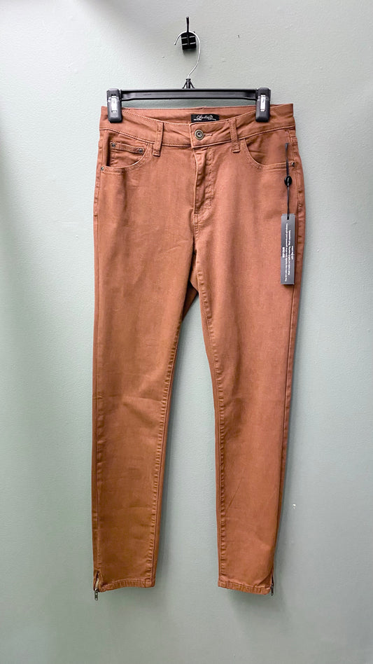 Charlie B Twill or Cream With Side-Zip Pant