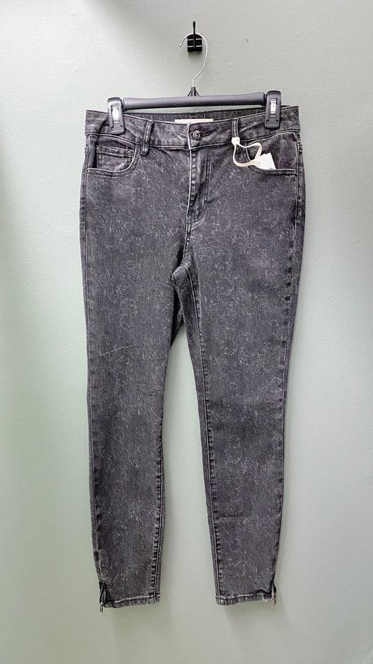 Charlie B Patterned Dark-Wash Jean