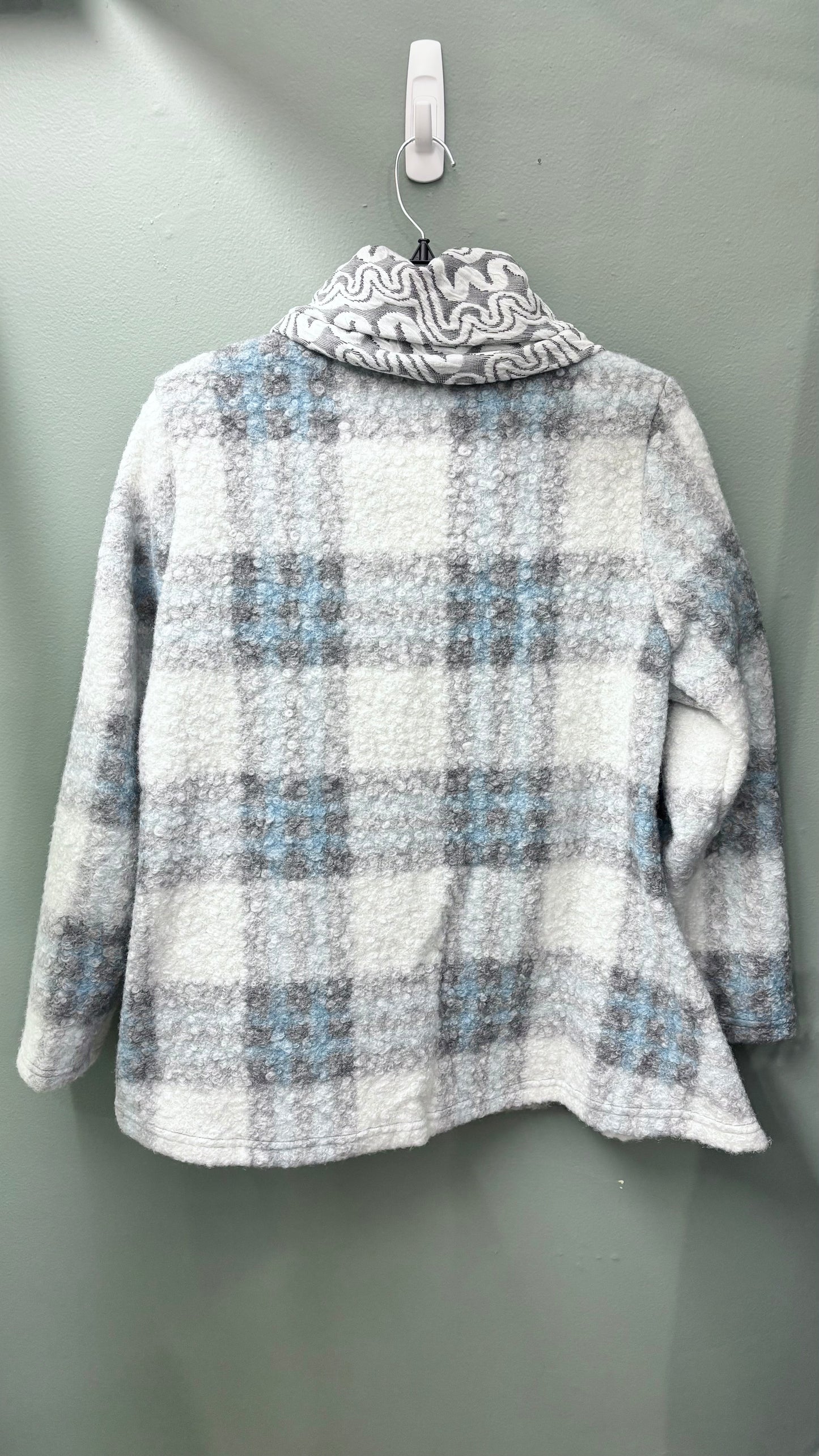* Kamana Lace Collar Coat
