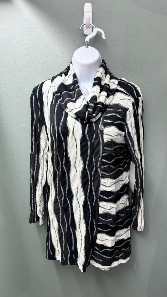 * Multiples Wavy Top