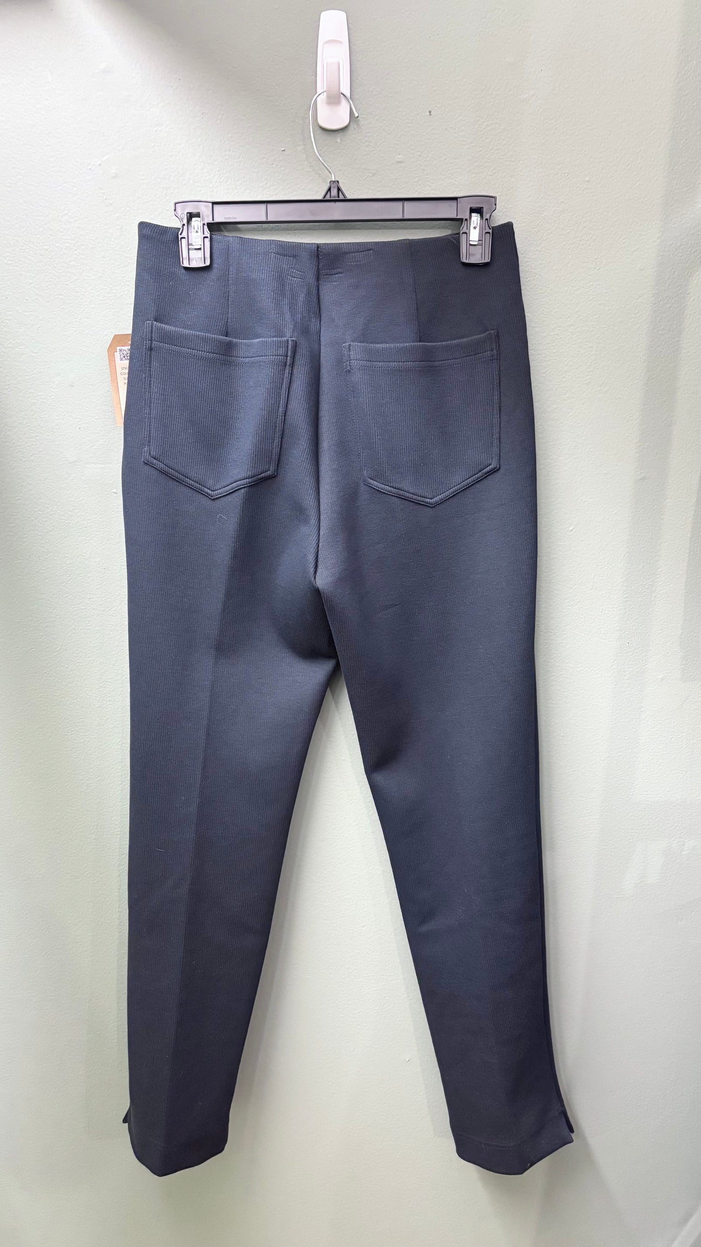 * Tru Luxe Pull On Knit Pant