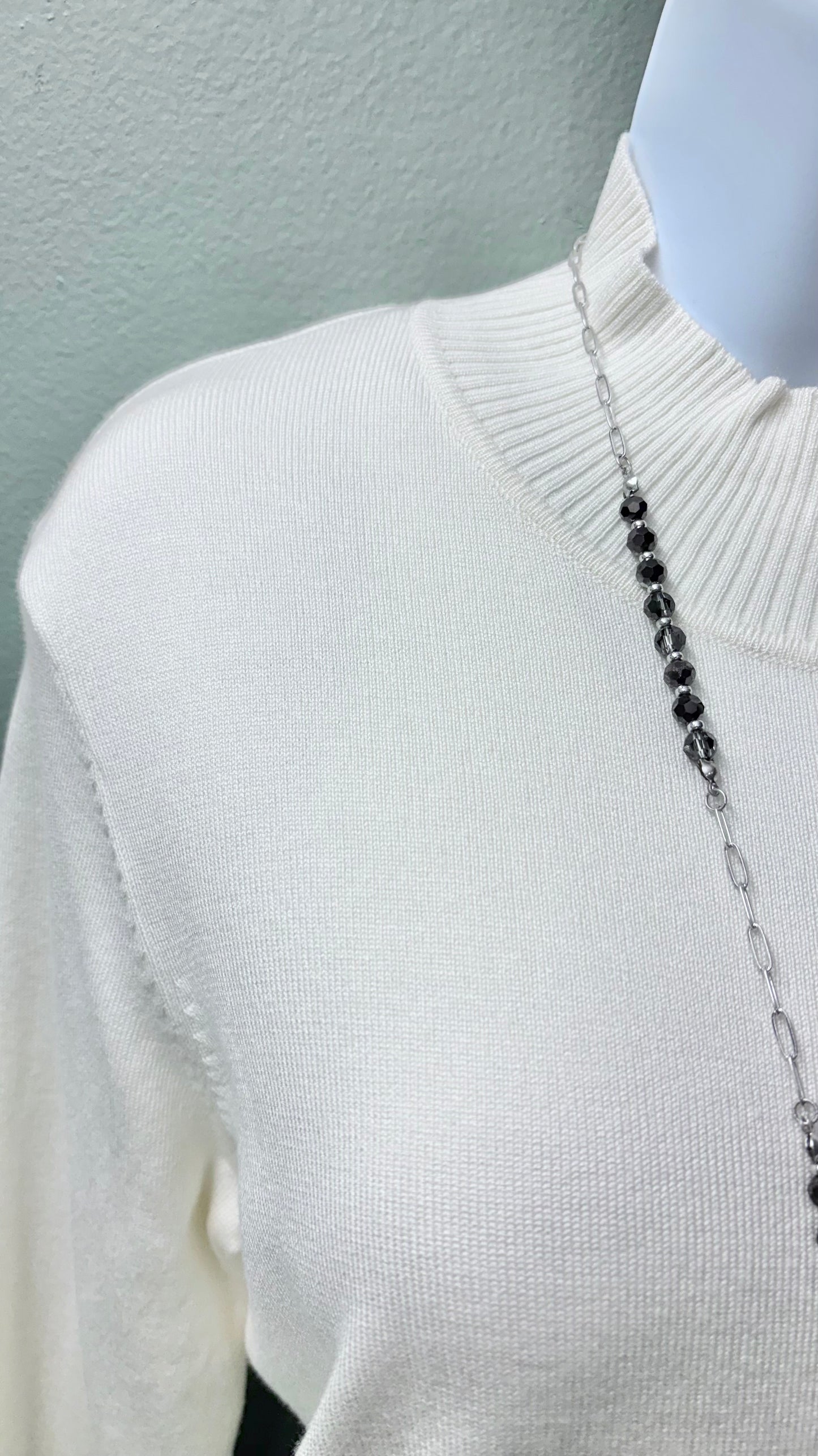 * Multiples White Mock Neck Sweater Top