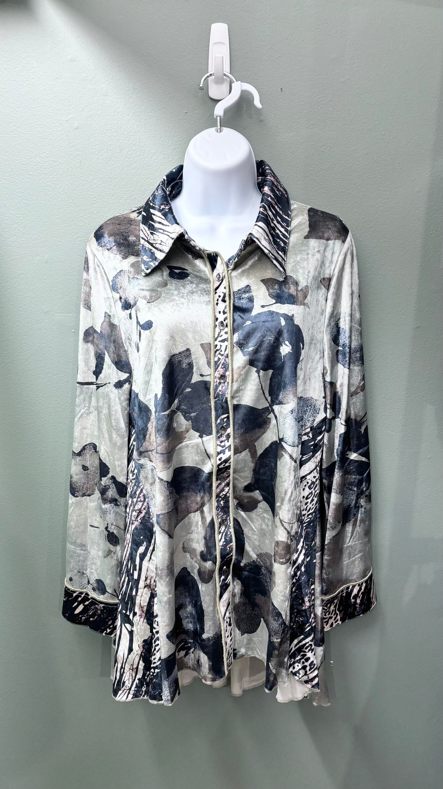 * Kamana Velvet Marble Print Top