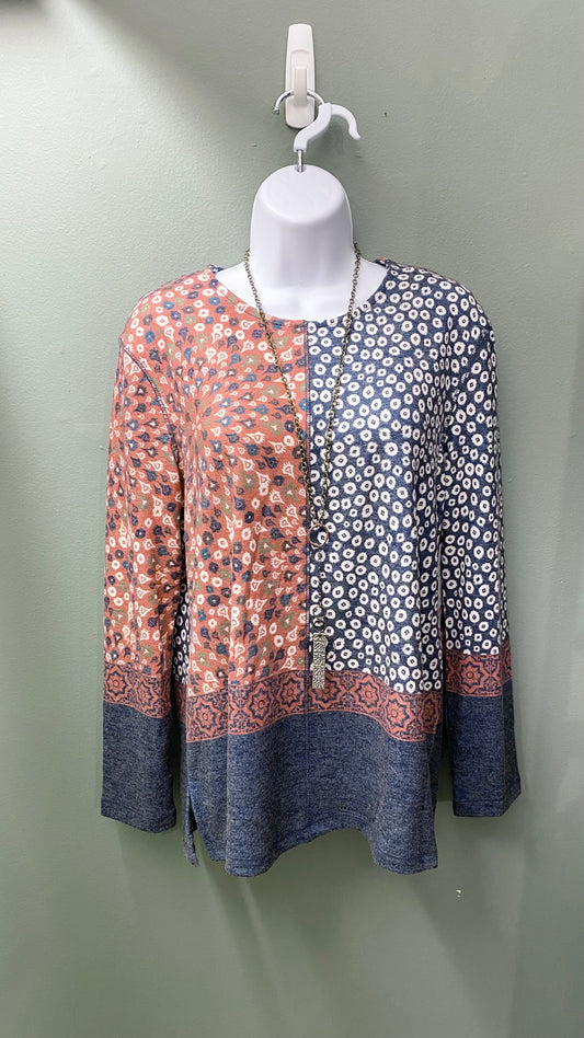 Multiples Patterned Top