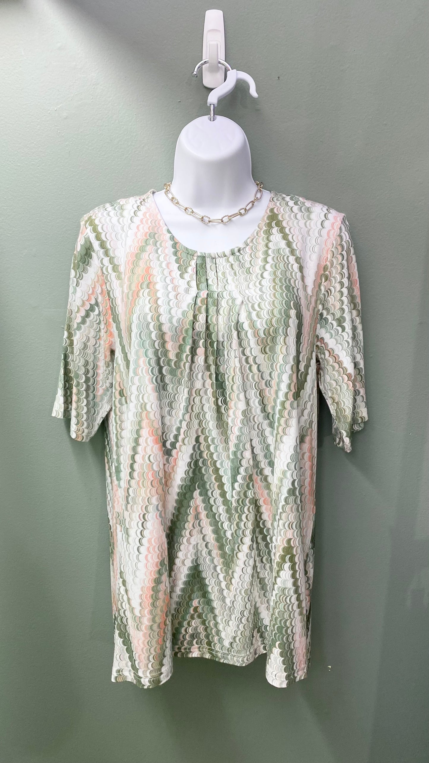 Sunday Green Wavy Top