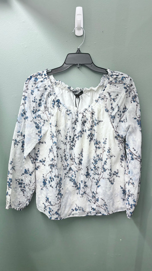 * Charlie B Eyelet Raglan Blouse