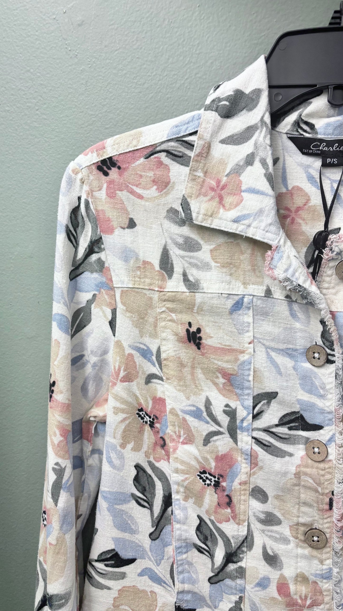 * Charlie B Floral Printed Linen Jacket