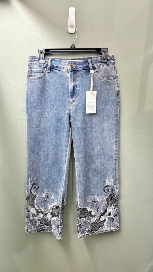 * Charlie B Laser Cut Embroidered Hem Jeans