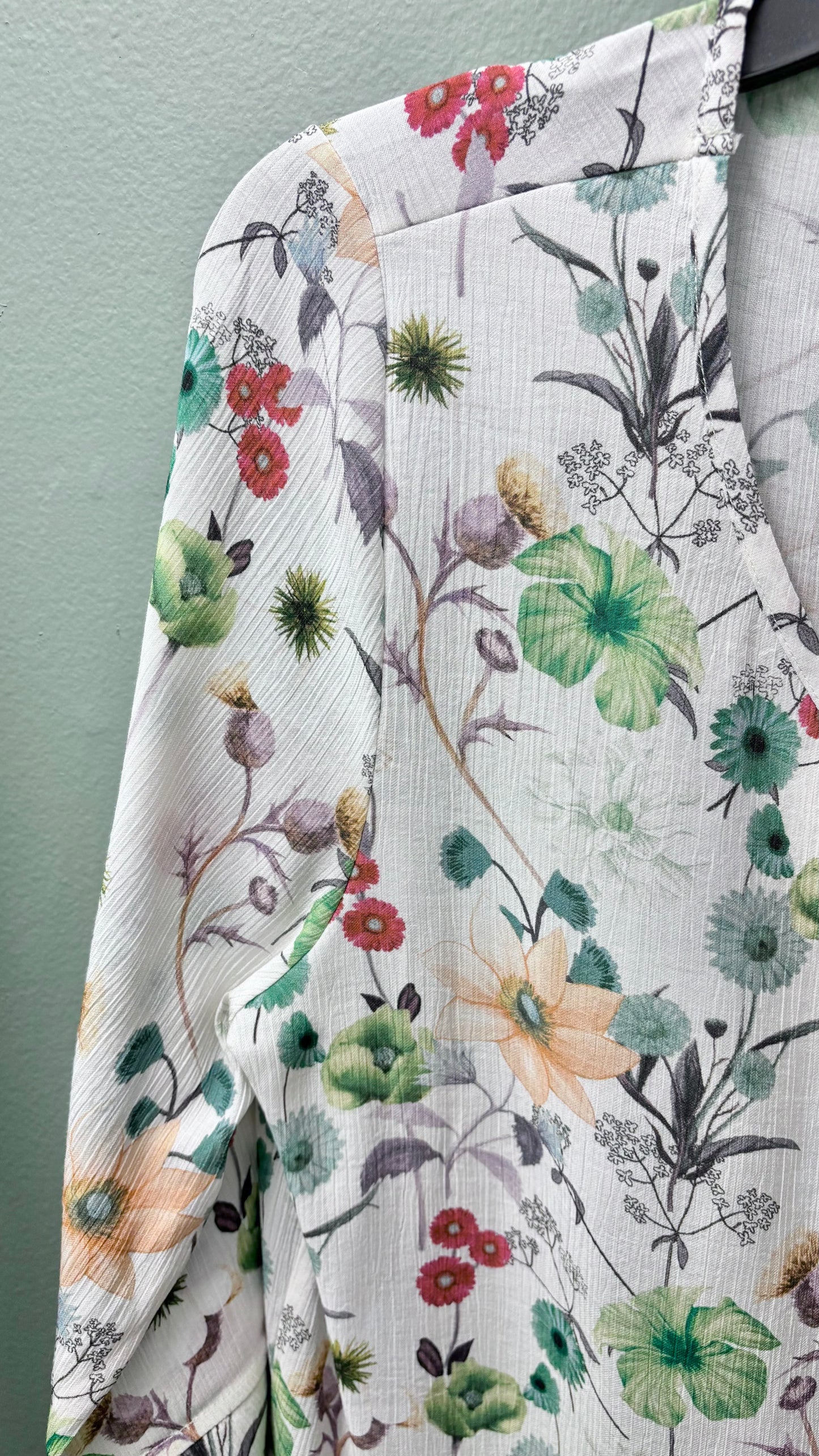 * Kamana Floral Tunic Top