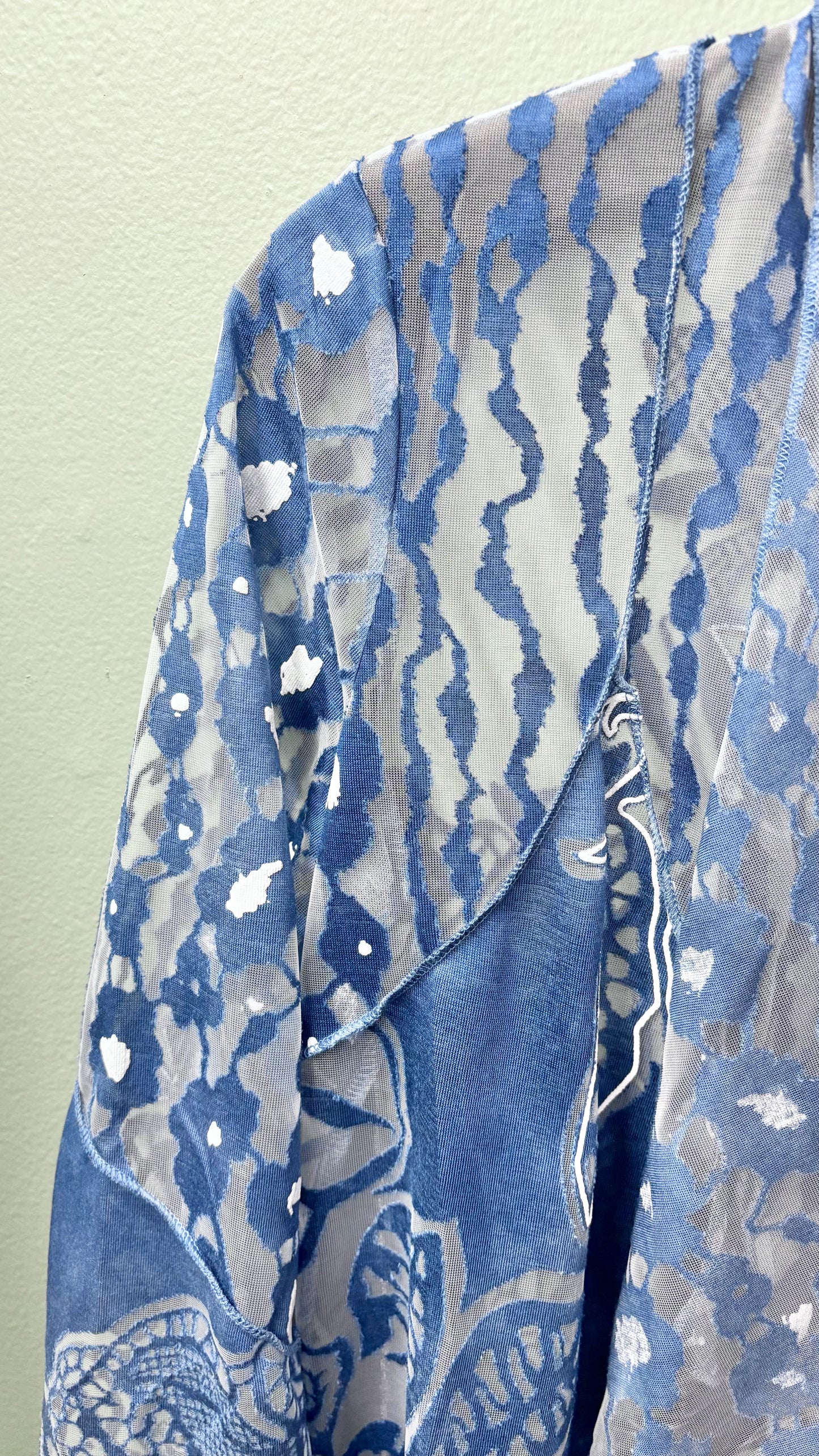 * Kamana Lightweight Kimono Cardigan Top