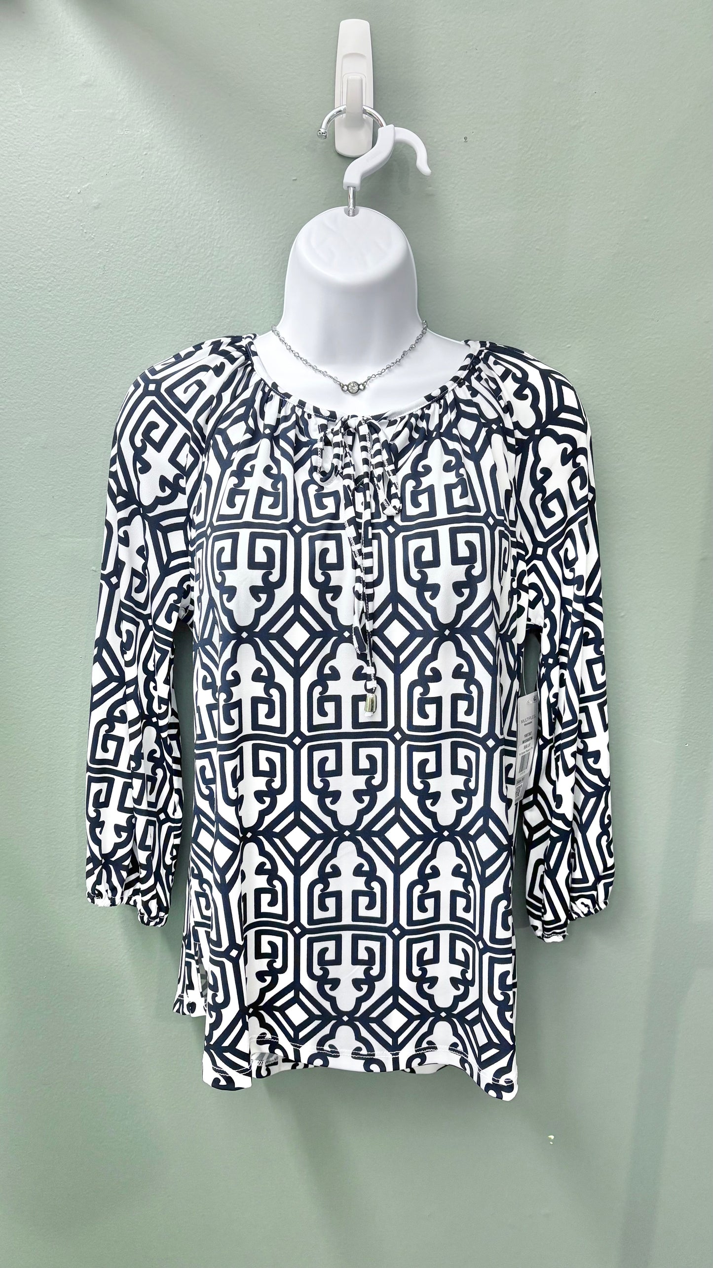* Multiples Peasant Top