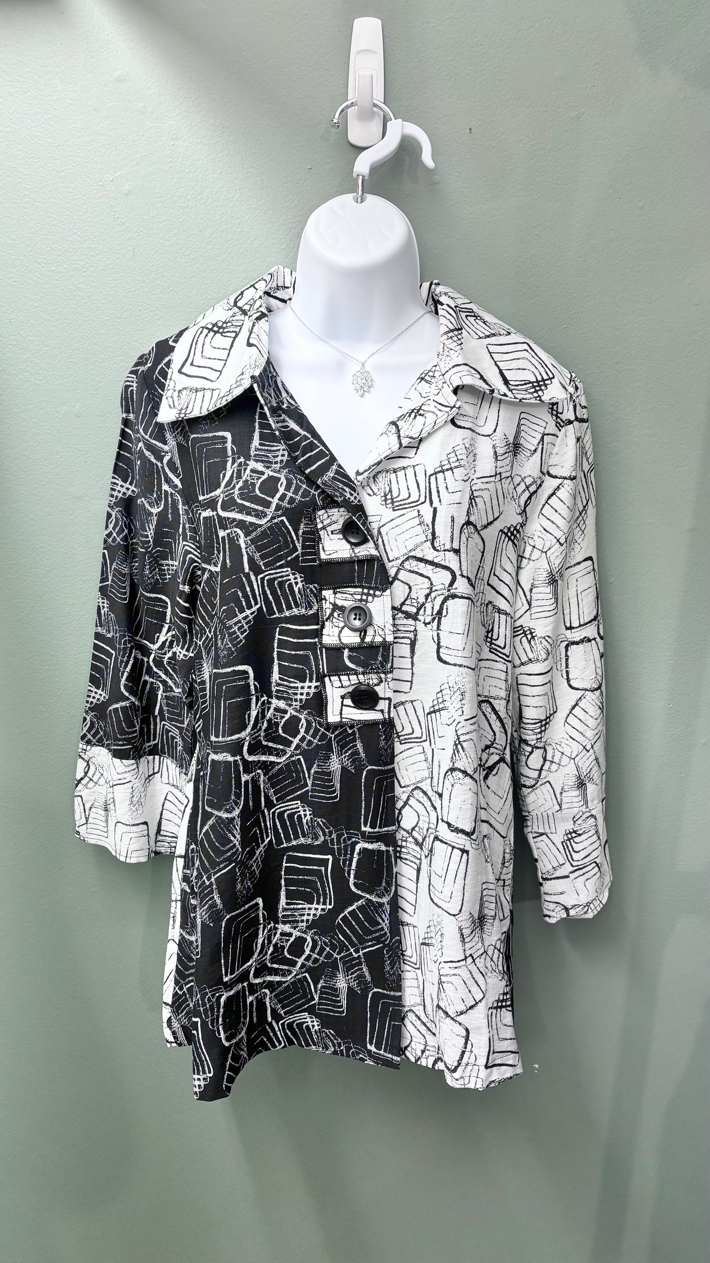 Kamana Two-Tone Buttoned Top