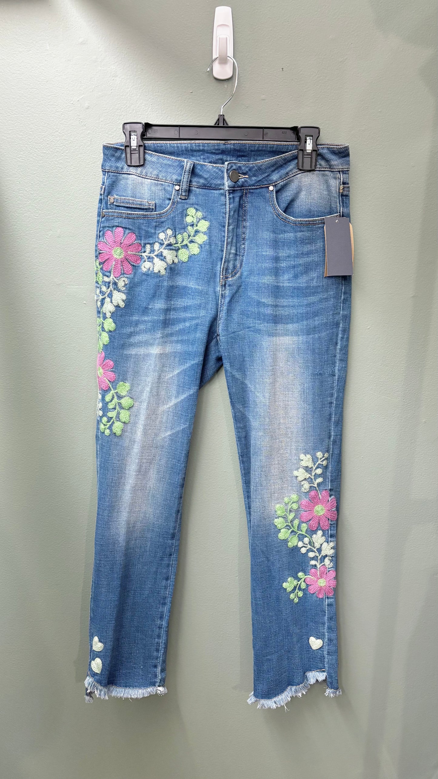 Tru Luxe Crop Embroidered Jean