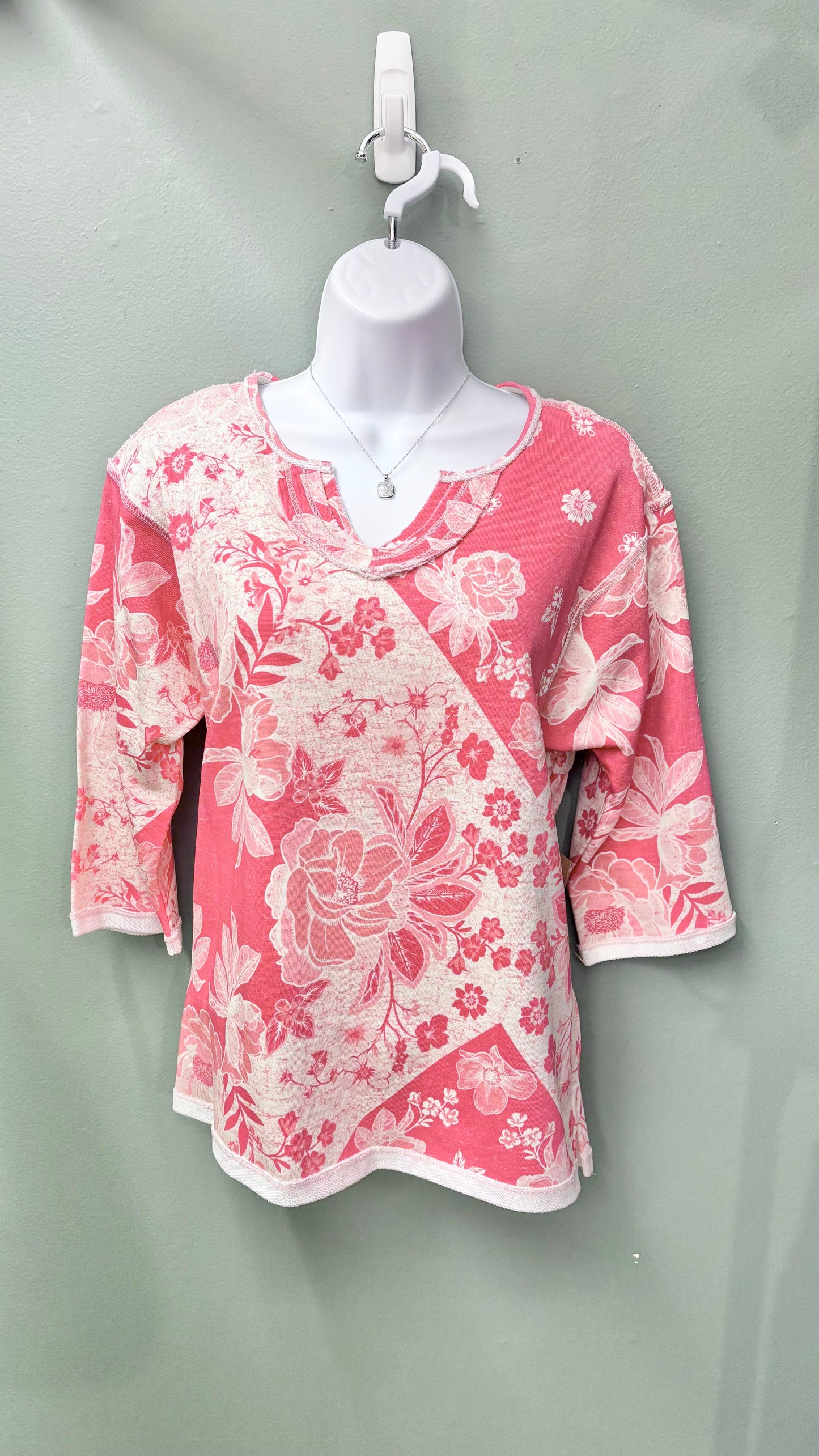Tru Luxe Pink Floral Print Top