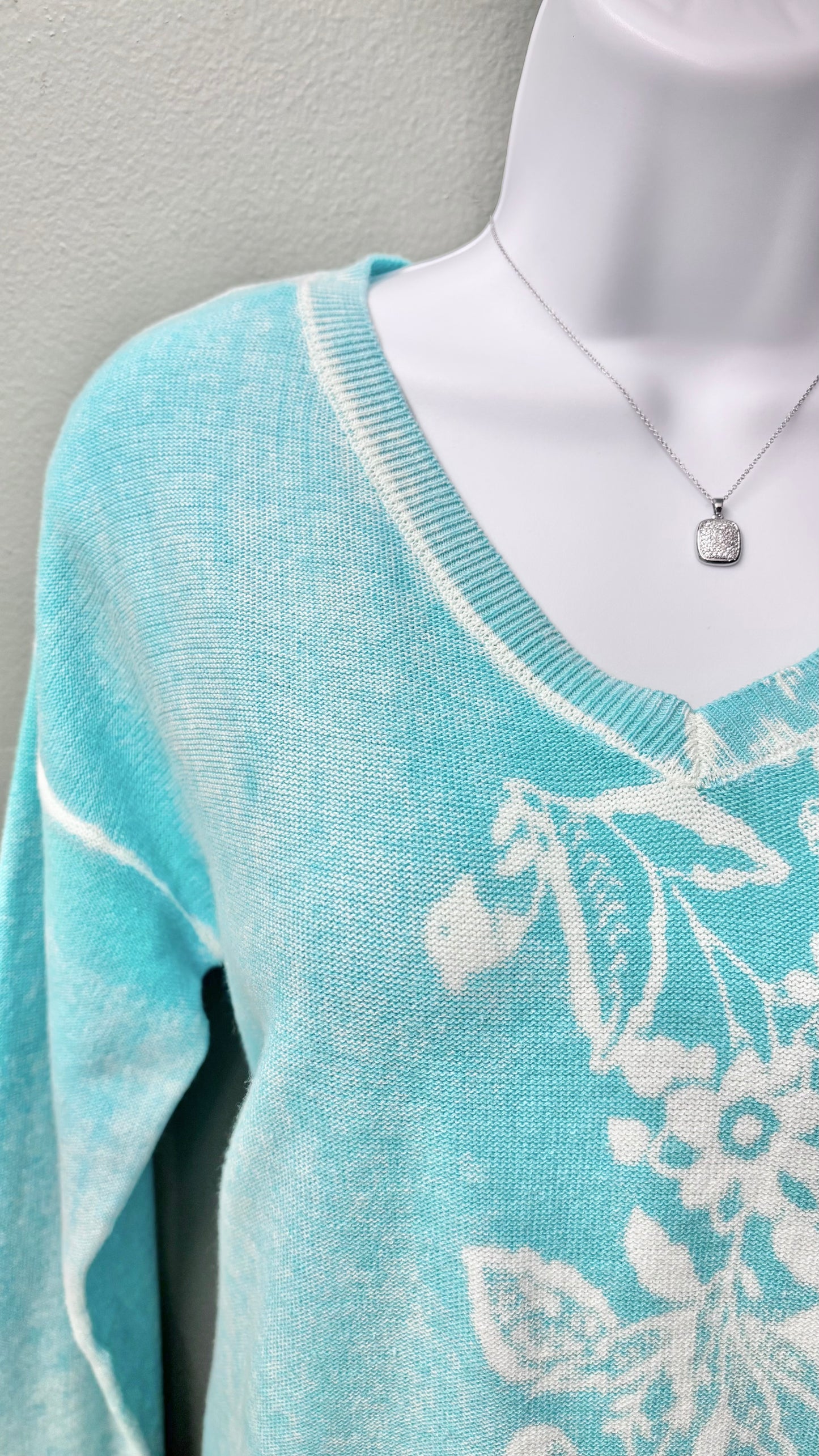 Tru Luxe Turquoise Printed Top